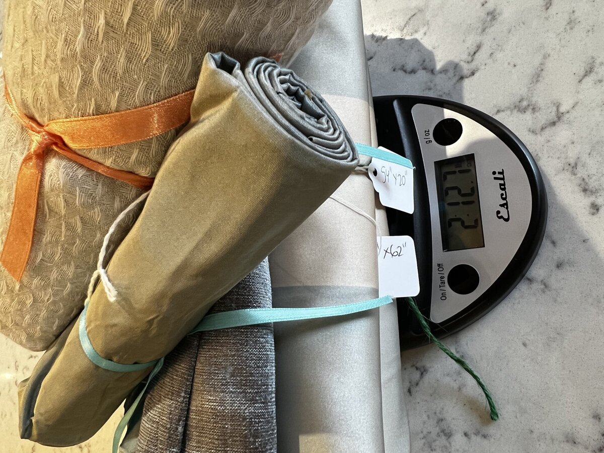 Fabric remnant bundle silk/satin 1