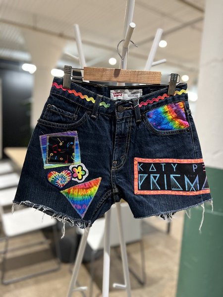 Katy Perry altered shorts size kids 12