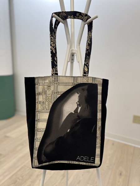 Adele tshirt market bag