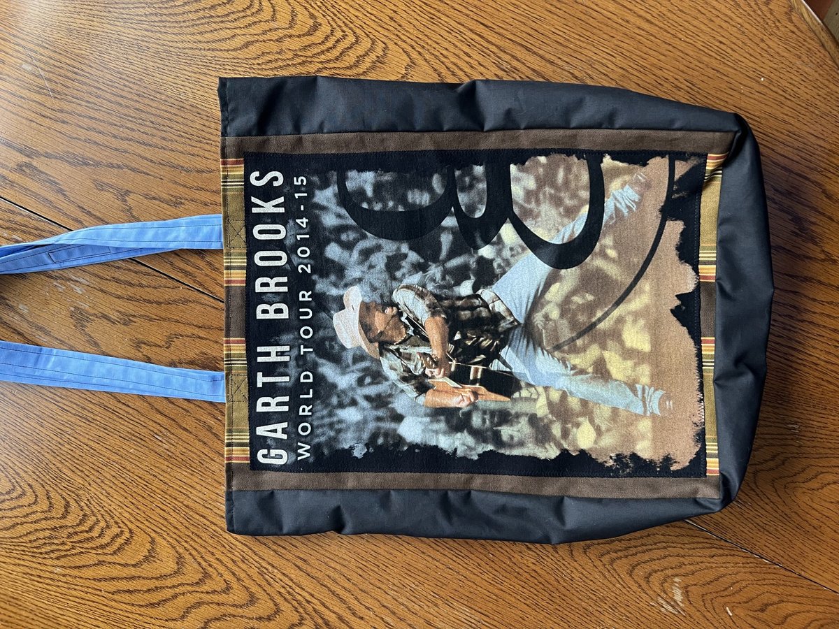 Garth Brooks tshirt market bag