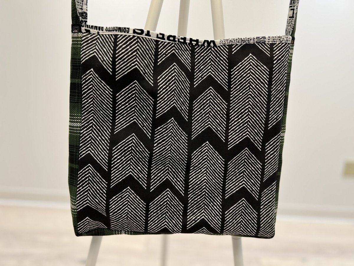 Slytherin ransom note crossbody bag 