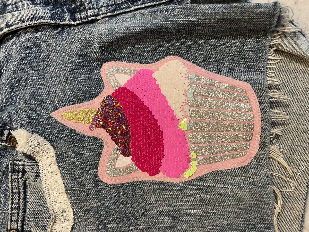Happy Roo! Shorts donuts