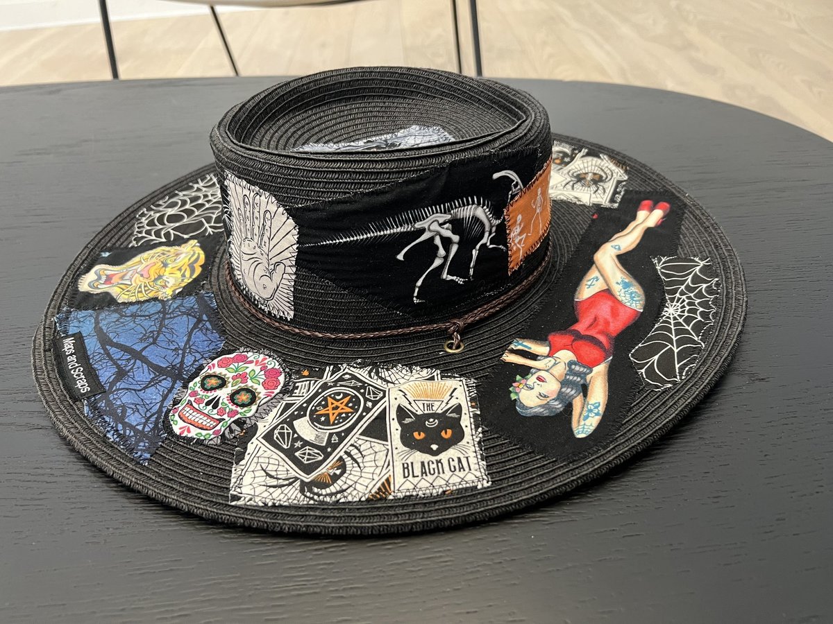 Skull and tattoo hat