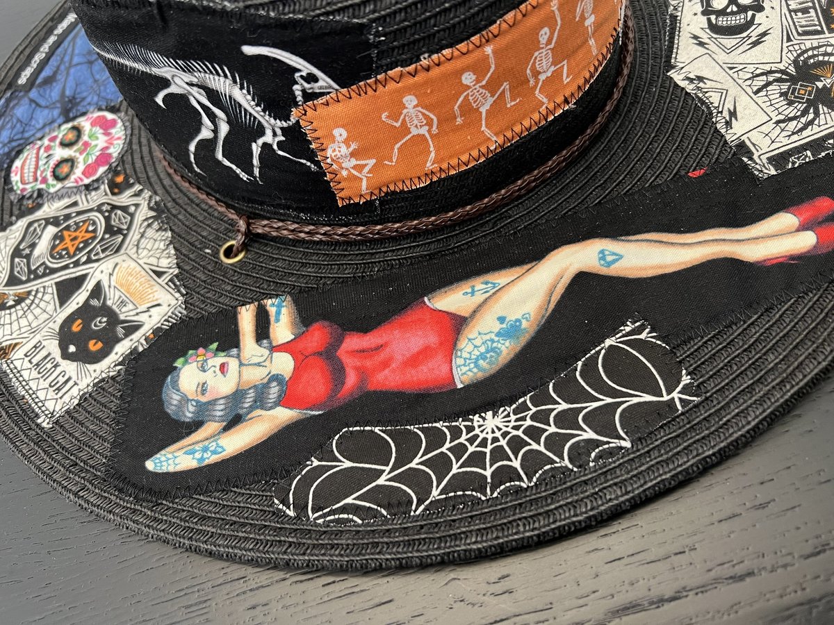 Skull and tattoo hat