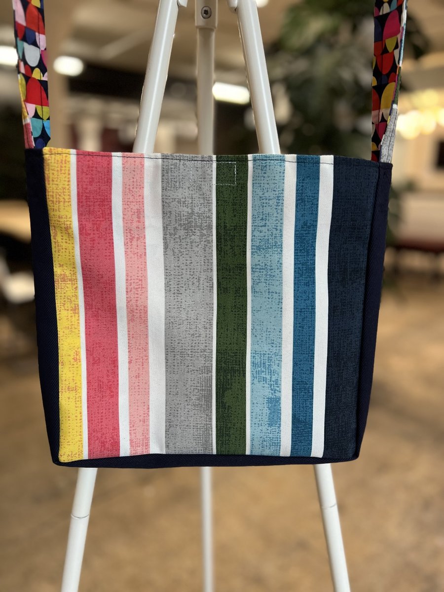 First avenue tshirt crossbody bag 