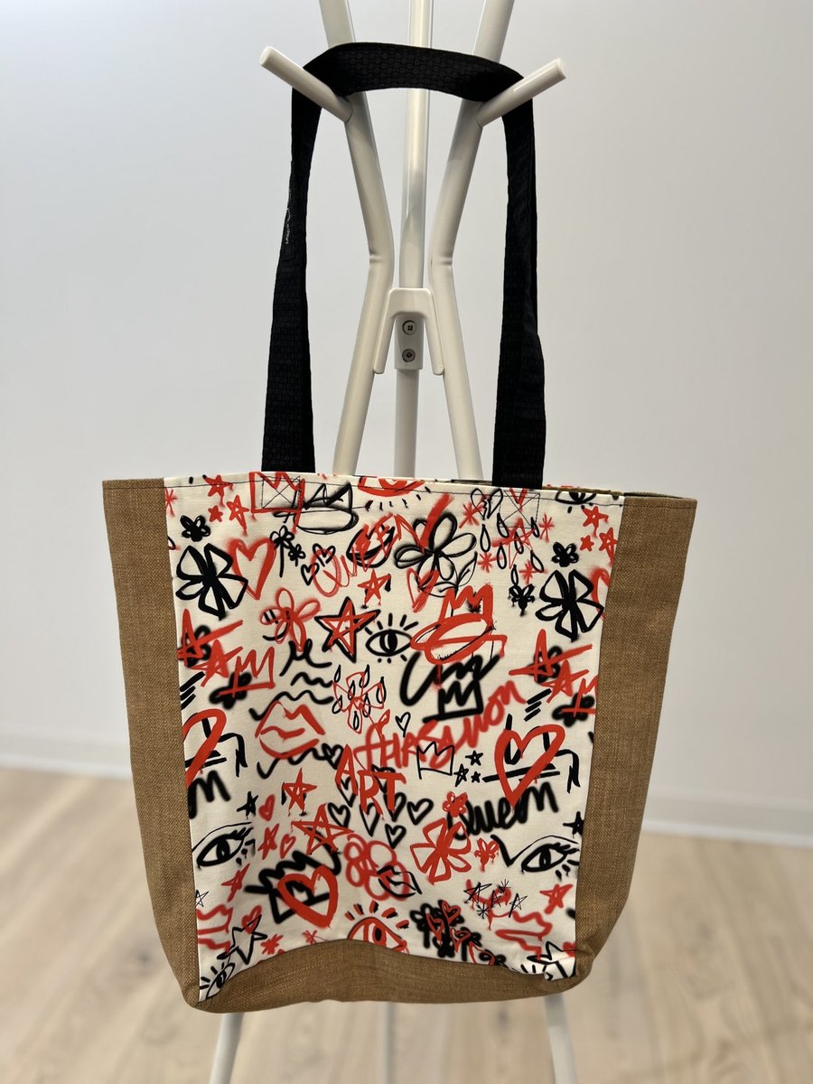 Free hugs scary clown tshirt market bag