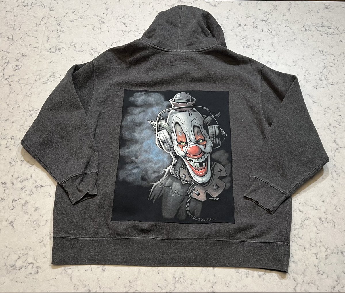 Scary clown tshirt altered hoodie men’s XXL