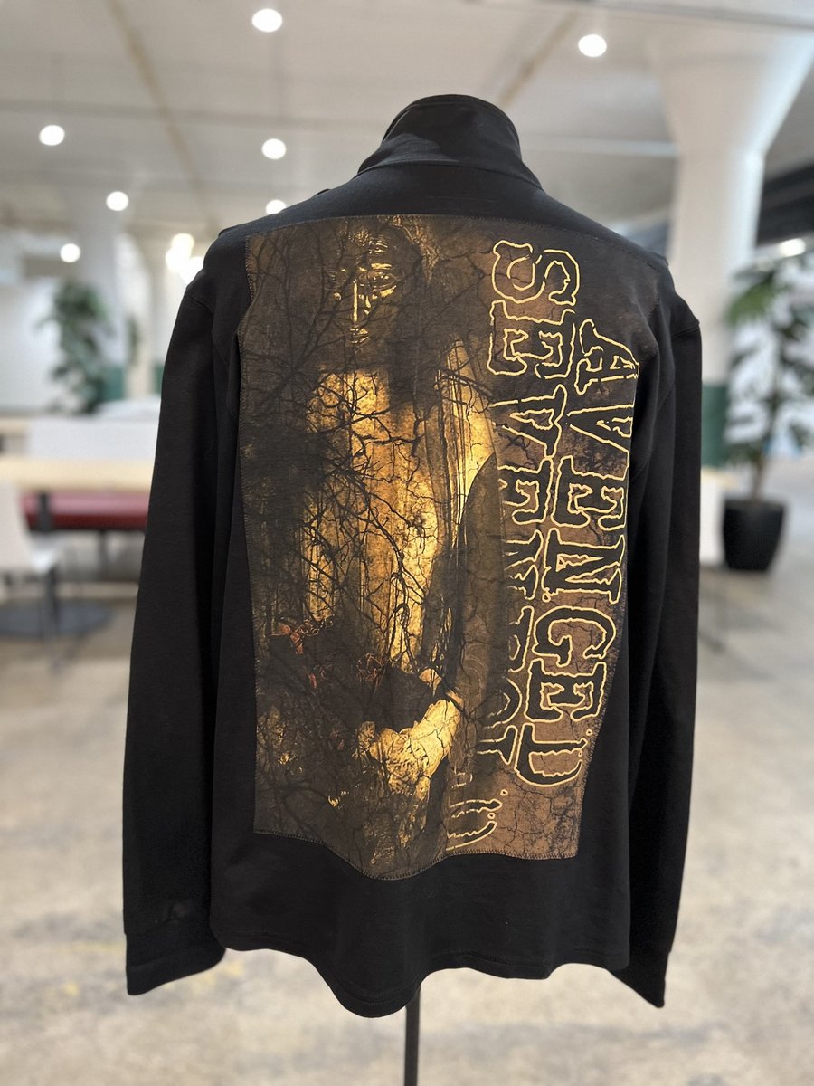 Avenged Sevenfold zip up men’s L