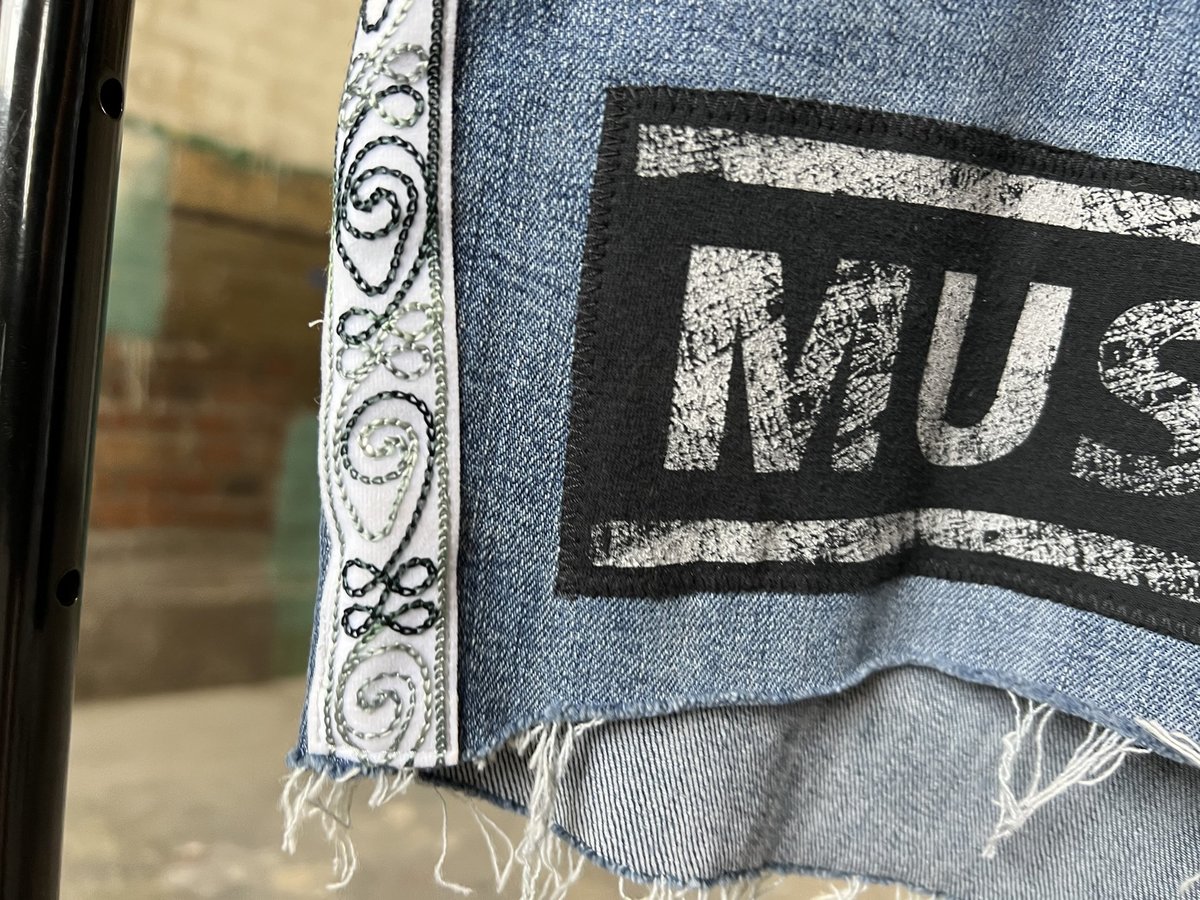 Muse altered shorts size W12