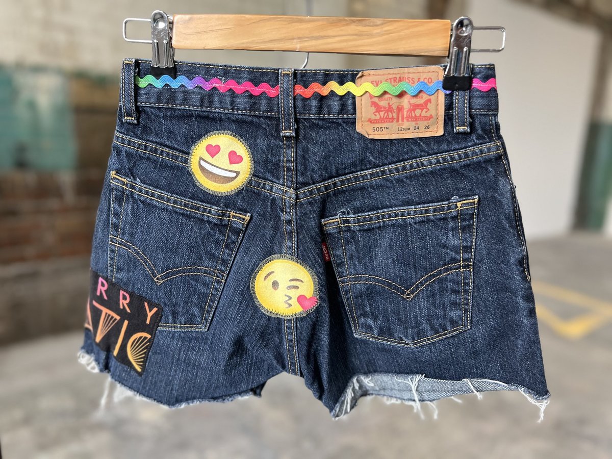 Katy Perry altered shorts size kids 12