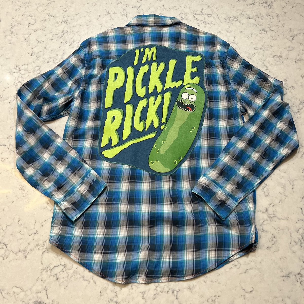 Pickle Rick altered shirt men’s M