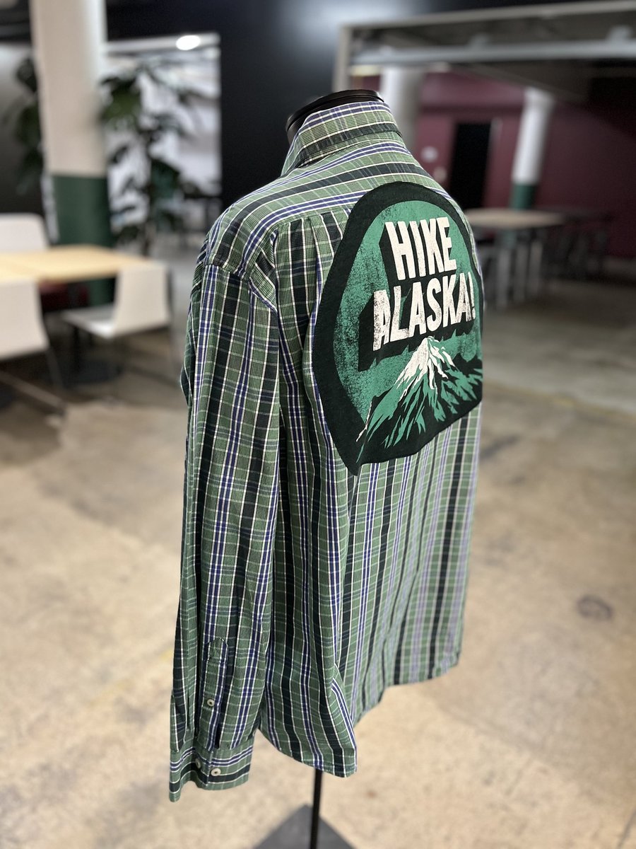 Hike Alaska altered shirt men’s XL