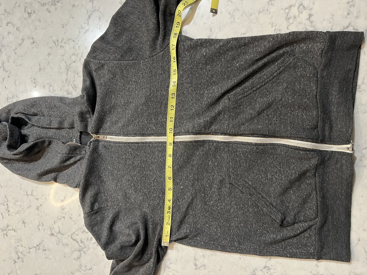 Chinga la migra hoodie