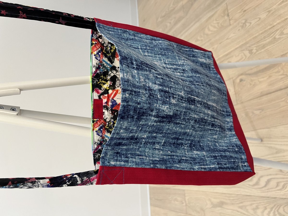 TARDIS tie dye tshirt crossbody bag red rainbow