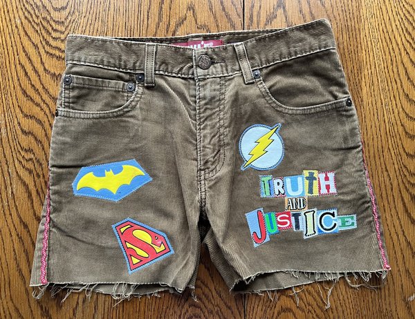 Justice league altered shorts size 8