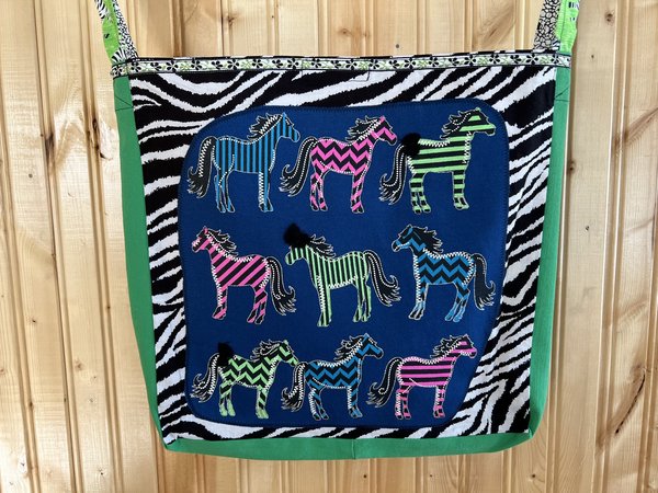 Zebras tshirt crossbody bag 