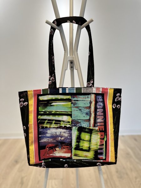 Bonnie Raitt tshirt market bag 