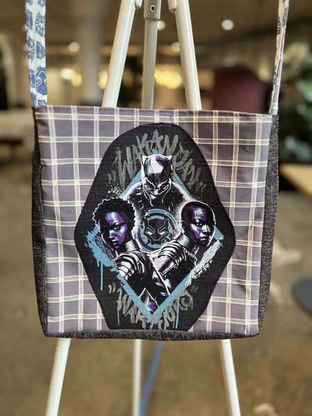 Black Panther tshirt crossbody bag 