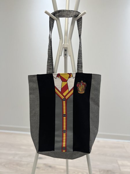 Gryffindor uniform tshirt market bag 