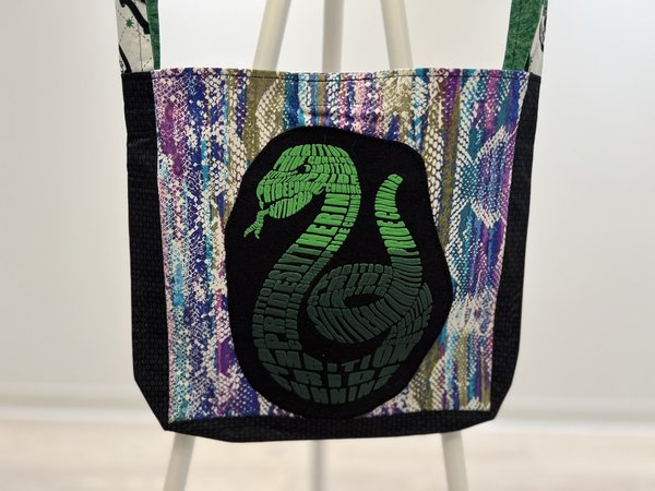 Slytherin tshirt crossbody bag snake print 