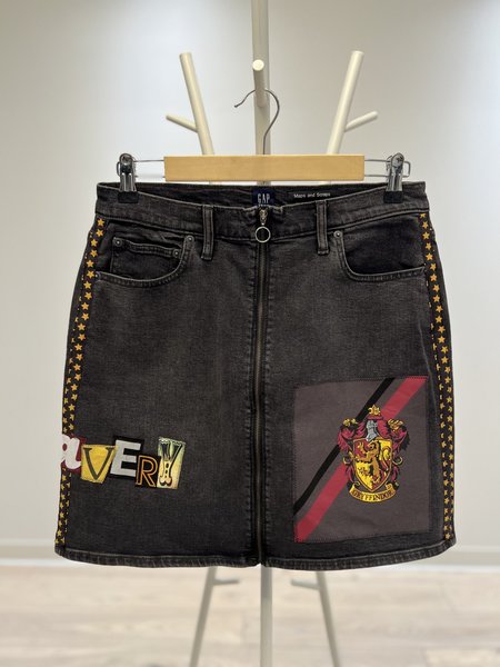 Gryffindor altered jean skirt size W 12