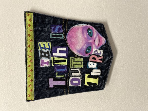 Truth alien collage patch