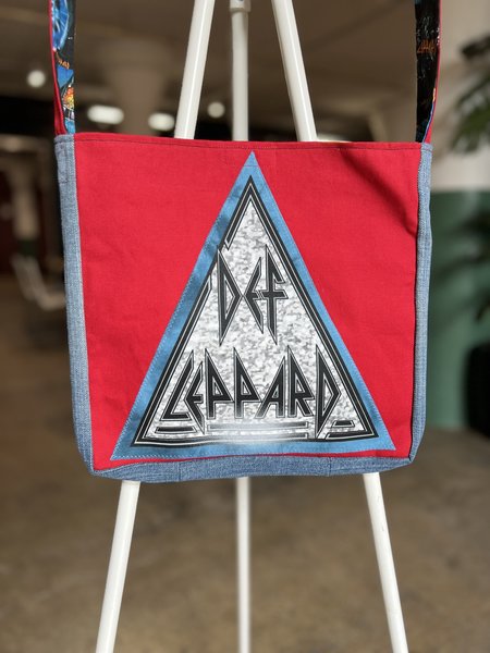Def Leppard Tshirt crossbody bag 