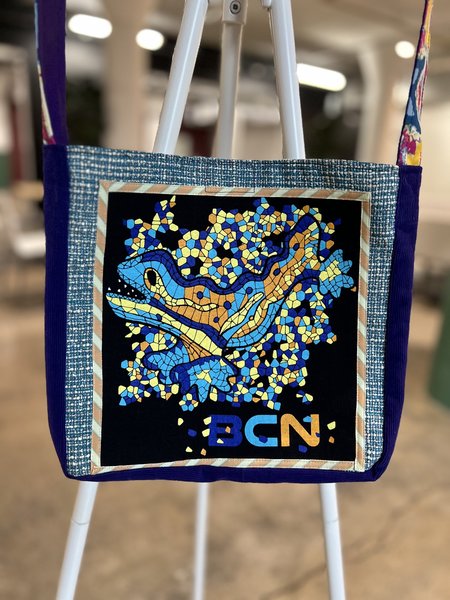Barcelona tshirt crossbody bag