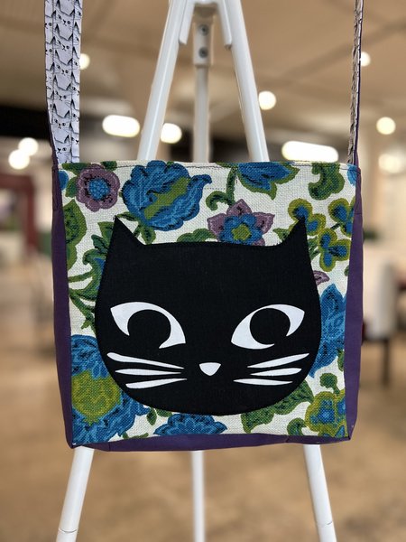 Cat face crossbody bag