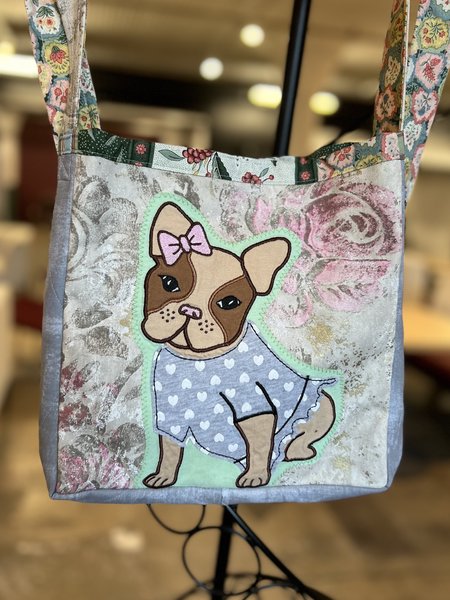 Puppy tshirt crossbody bag