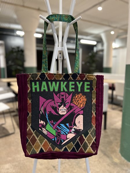 Hawkeye tshirt market bag purple diamond