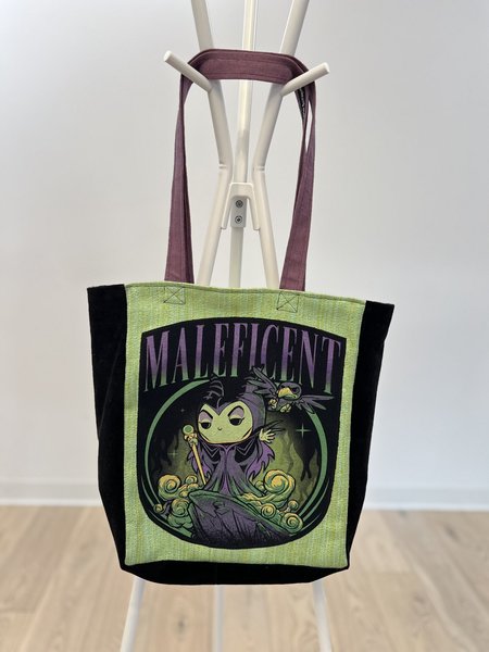 Maleficent tshirt market bag green purple
