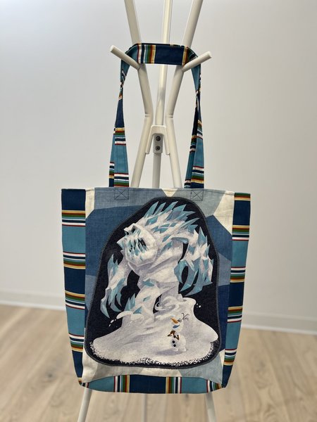 Olaf Frozen tshirt market bag