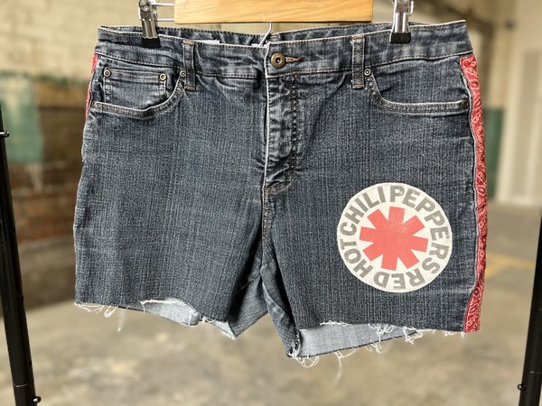 Red Hot Chili Peppers altered shorts size W16