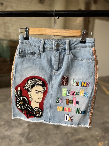 Frida paints flowers altered denim skirt size women’s 2